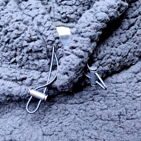 Zella Women’s Cassie Navy Blue Faux Shearling Sherpa Hoodie Size Large - Picture 7 of 14